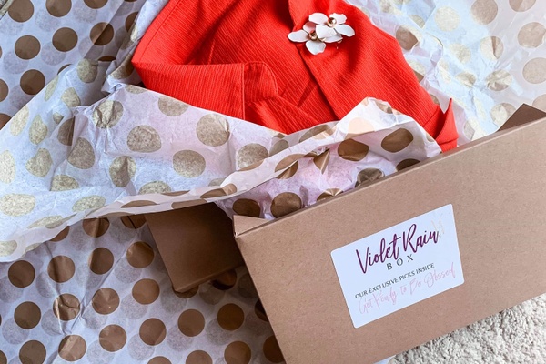 classy-and-sassy-style-box