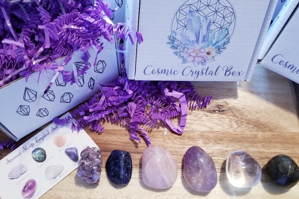 Cosmic Crystal Box, featuring a lineup of amethyst and other stones.