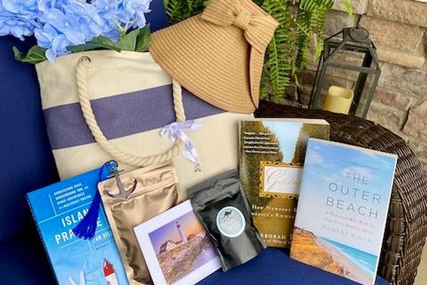 Wordy Traveler Subscription Box